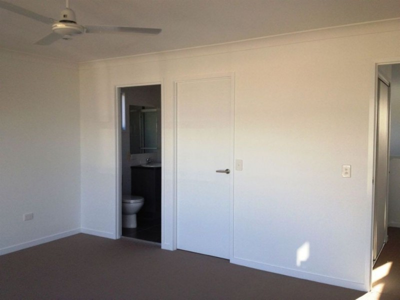 8 Reflection Street, Mackay QLD 4740