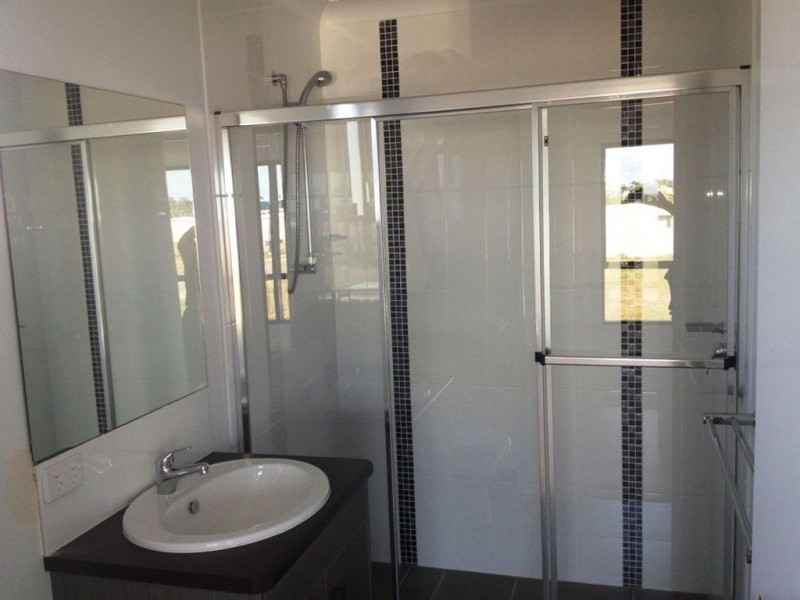 8 Reflection Street, Mackay QLD 4740