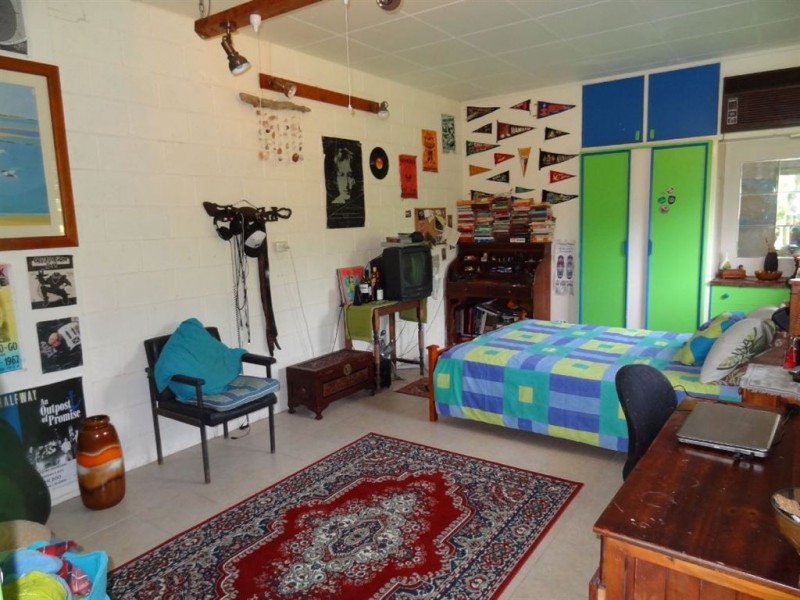 1 Muscats Access Road, Habana QLD 4740