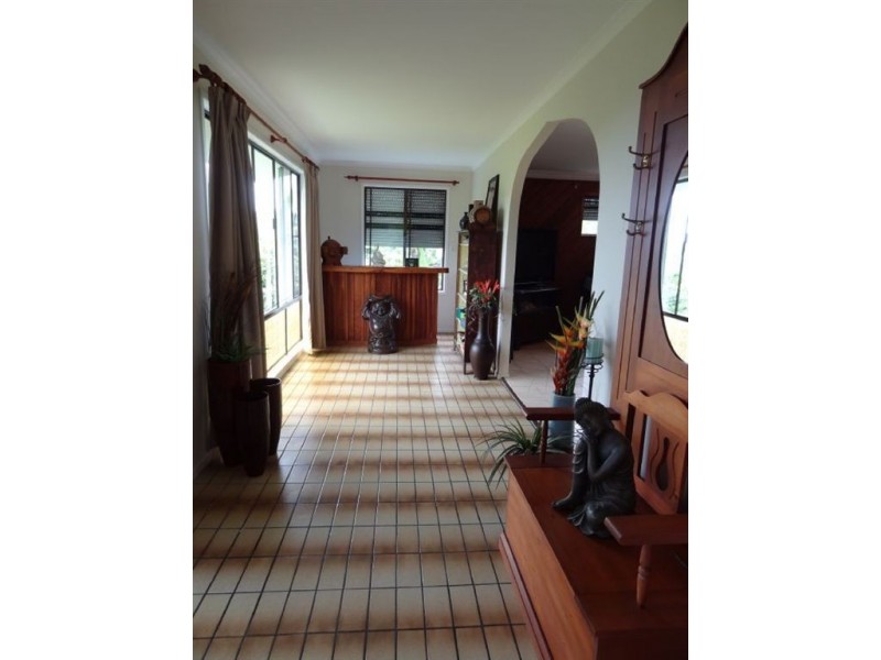 1 Muscats Access Road, Habana QLD 4740