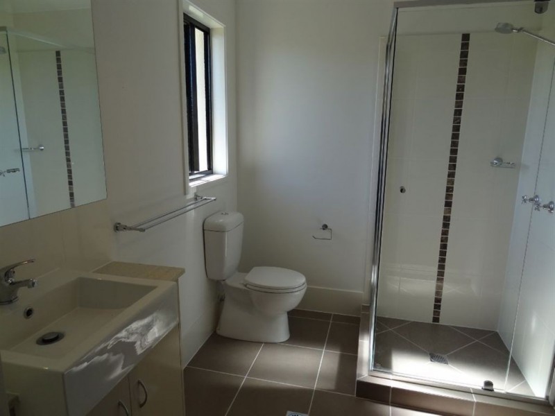 3 Armstrong Court, Marian QLD 4753