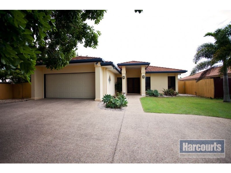 32 Clipper Court, Bucasia QLD 4750