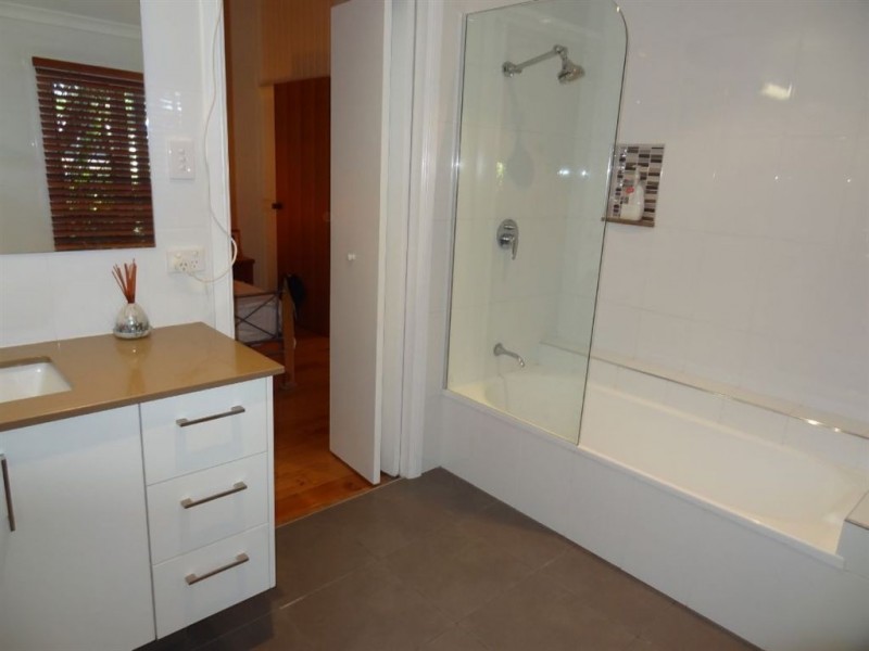 154 Milton Street, Mackay QLD 4740