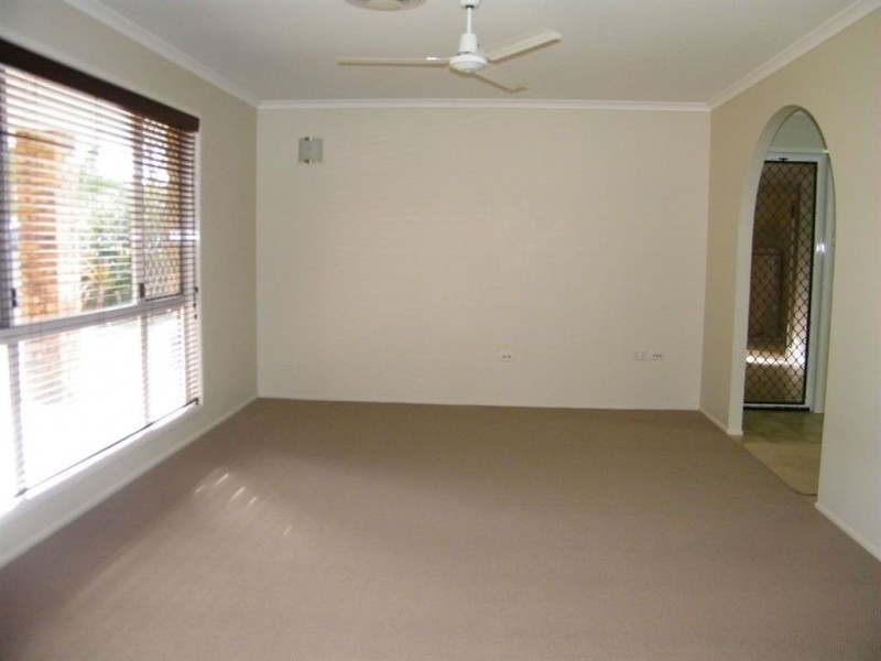 15 Bridge Road, East Mackay QLD 4740