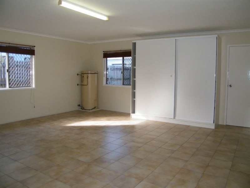 15 Bridge Road, East Mackay QLD 4740