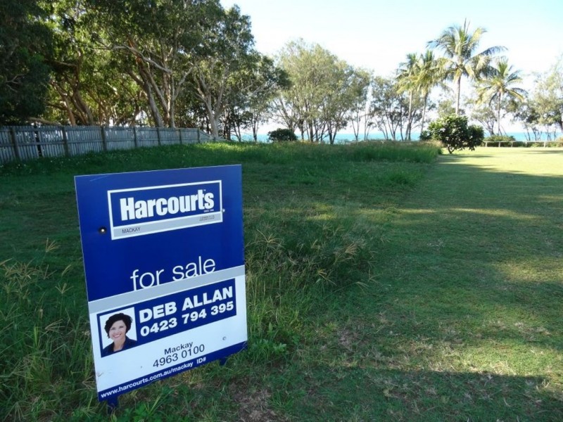 14/4 Bourke Street, Blacks Beach QLD 4740