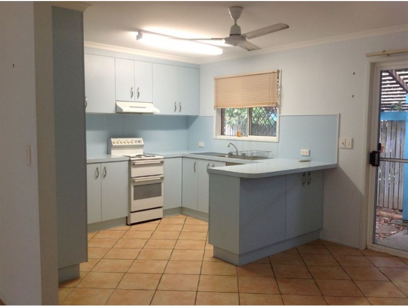30 Keswick Avenue, Slade Point QLD 4740