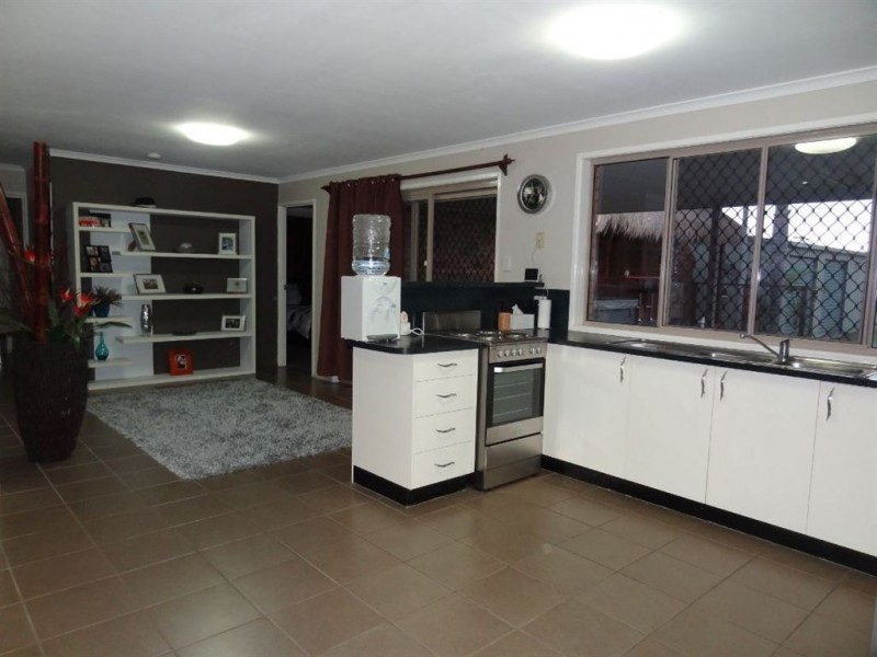 318 Bedford Road, Andergrove QLD 4740