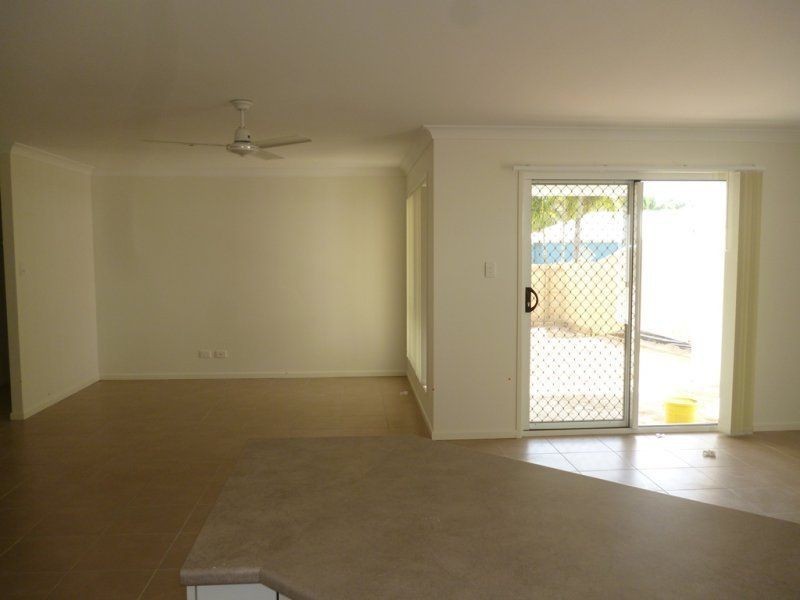 1/15 Rhapis Court, Andergrove QLD 4740