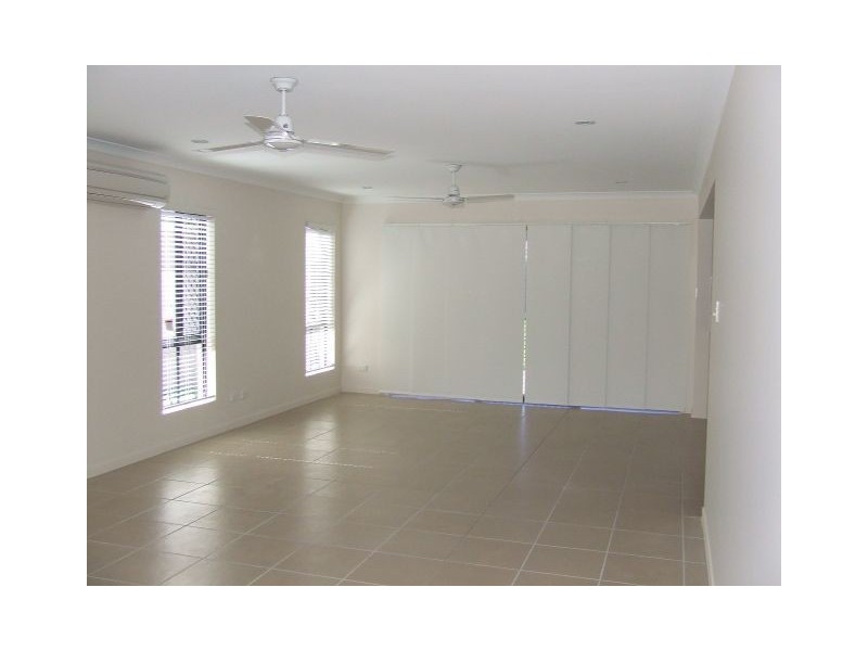 77 Pacific Drive, Blacks Beach QLD 4740