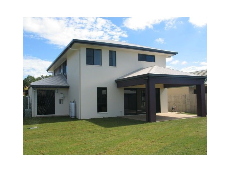 77 Pacific Drive, Blacks Beach QLD 4740
