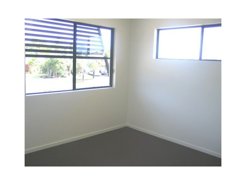 77 Pacific Drive, Blacks Beach QLD 4740