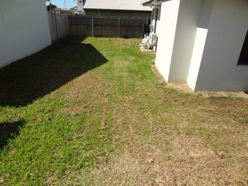 21 Churchill Avenue, Ooralea QLD 4740