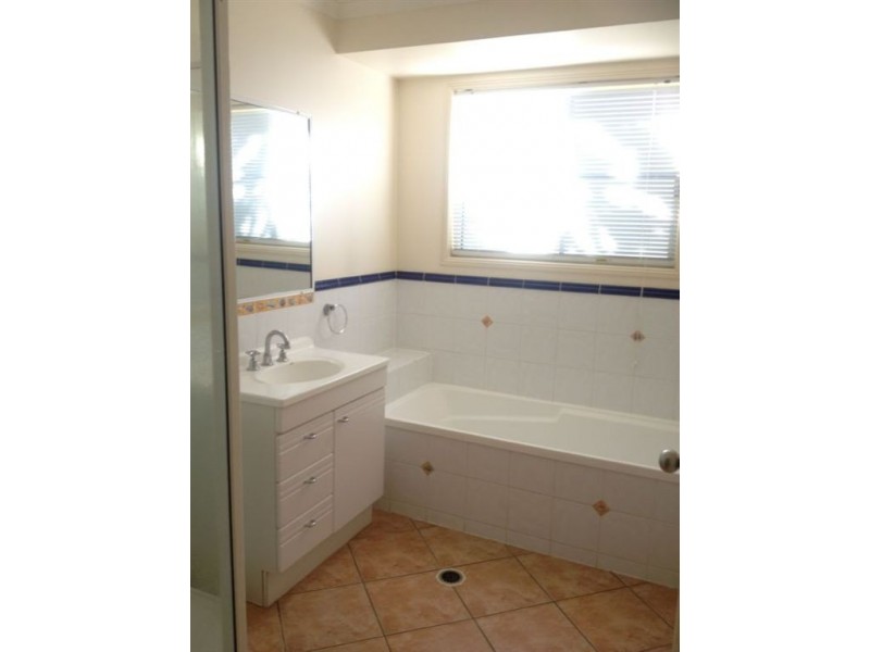 6 Galasheils Street, Mount Pleasant QLD 4740