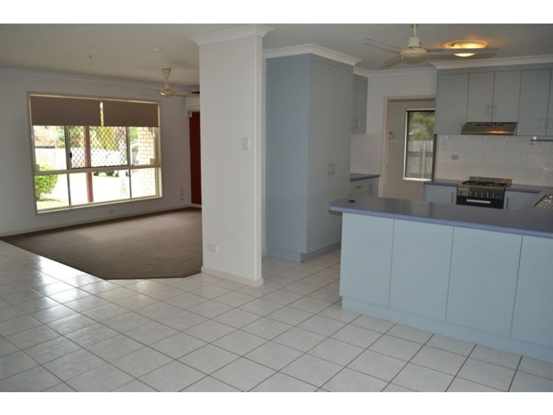 17 Botha Street, Blacks Beach QLD 4740