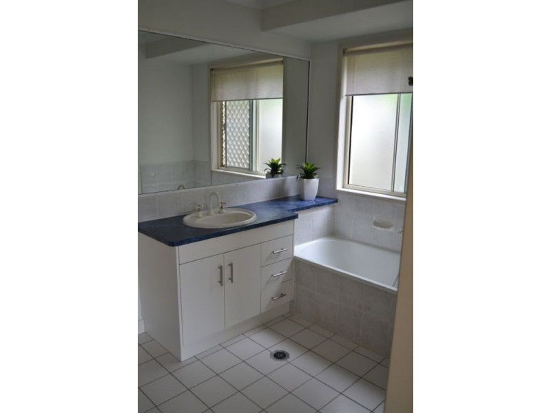 17 Botha Street, Blacks Beach QLD 4740