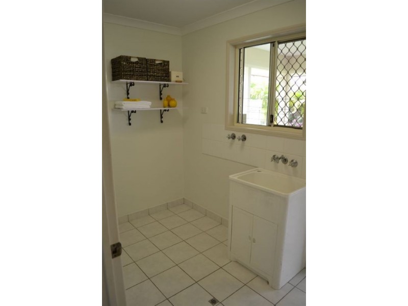 17 Botha Street, Blacks Beach QLD 4740