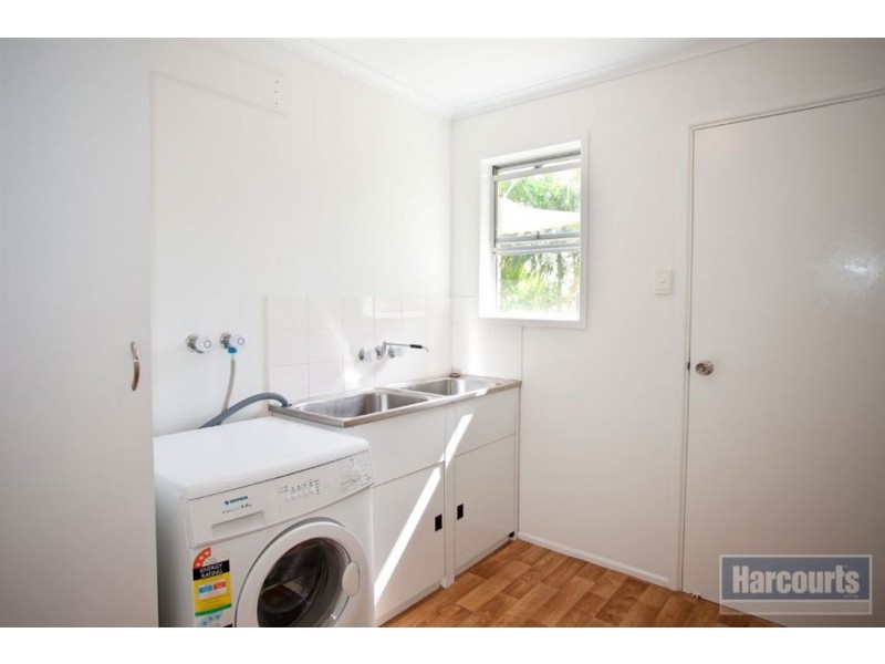 11 Grevillea Drive, Glenella QLD 4740