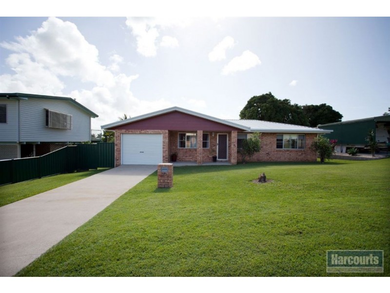 11 Grevillea Drive, Glenella QLD 4740