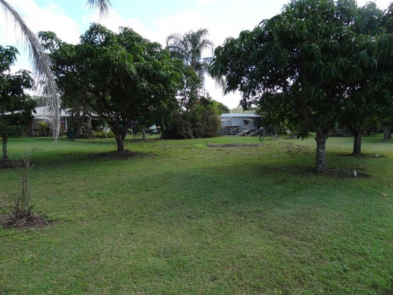 3 Scotts Road, Walkerston QLD 4751