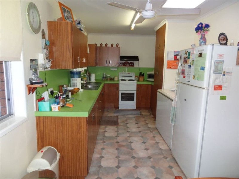 3 Scotts Road, Walkerston QLD 4751