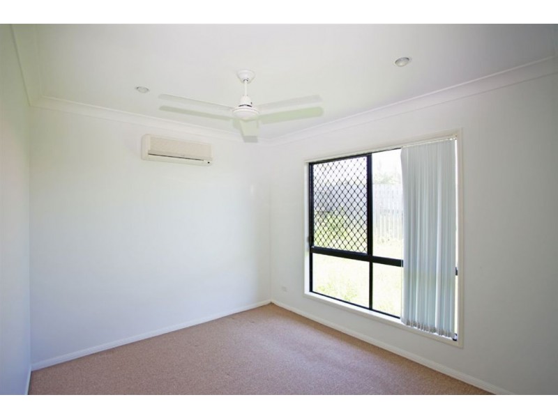 5 Egan Street, Blacks Beach QLD 4740