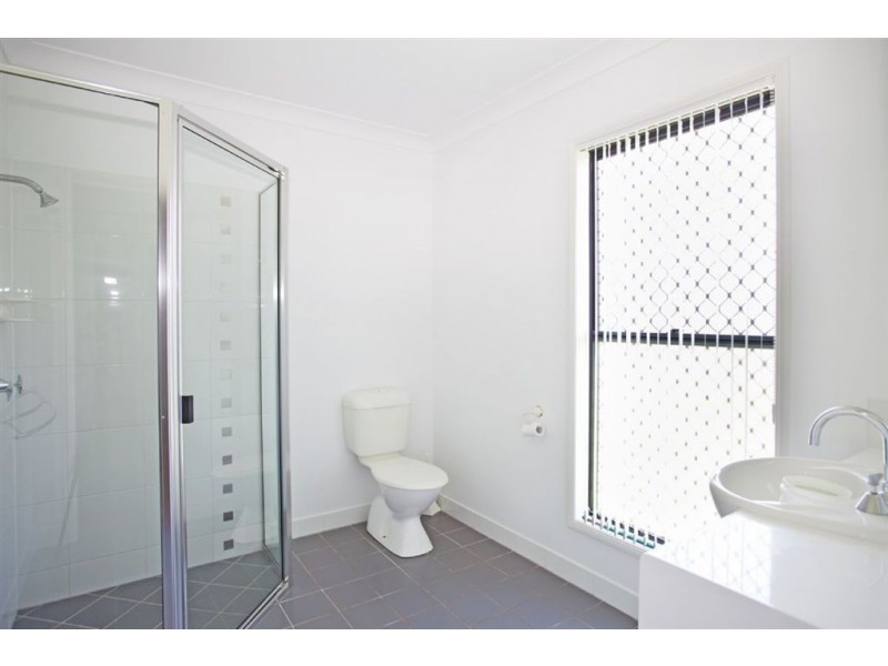 5 Egan Street, Blacks Beach QLD 4740