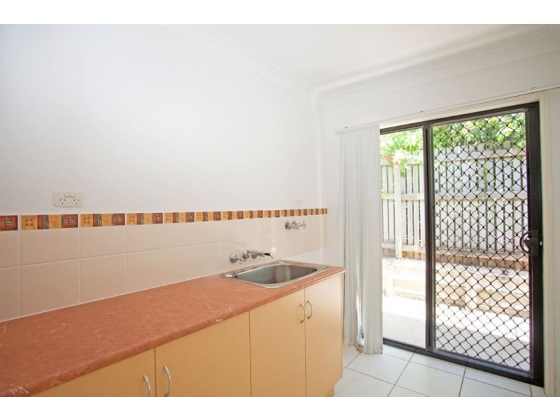 5 Egan Street, Blacks Beach QLD 4740
