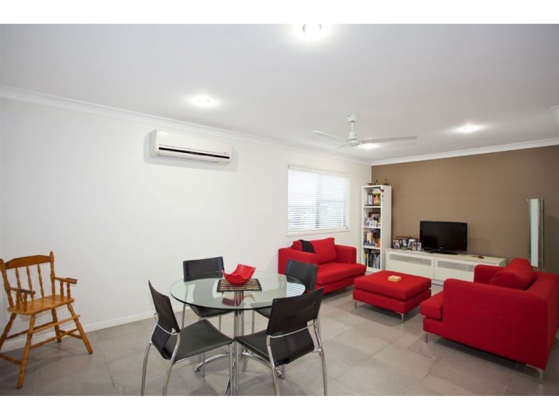 5 Woodroffe Place, Glenella QLD 4740