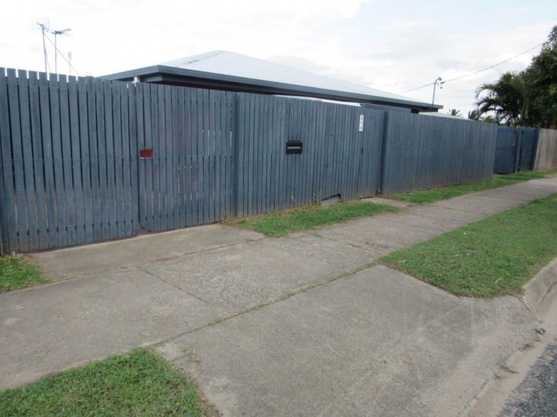 210 Bedford Road, Andergrove QLD 4740