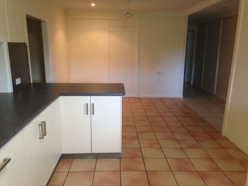 210 Bedford Road, Andergrove QLD 4740