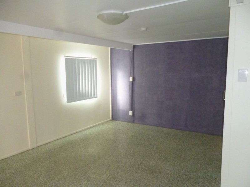 210 Bedford Road, Andergrove QLD 4740