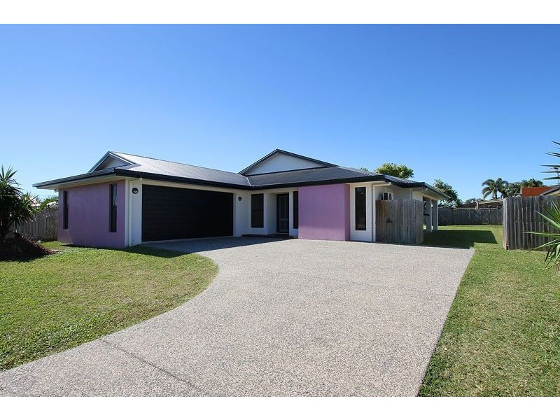 13 Monash Way, Ooralea QLD 4740