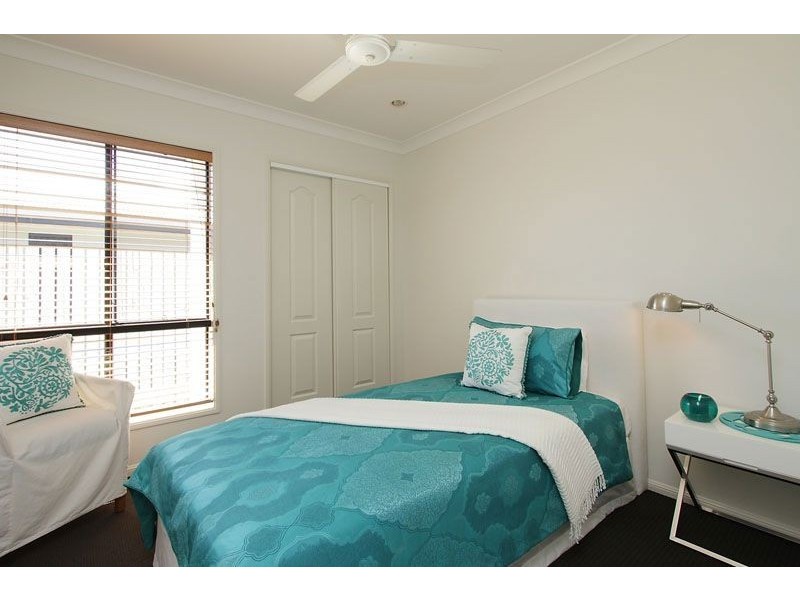 13 Monash Way, Ooralea QLD 4740