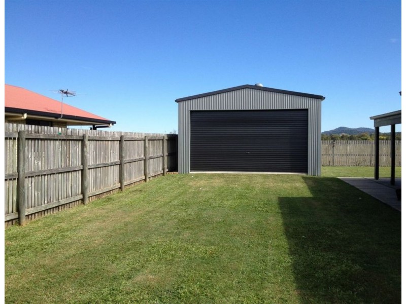 12 Culloden Place, Beaconsfield QLD 4740