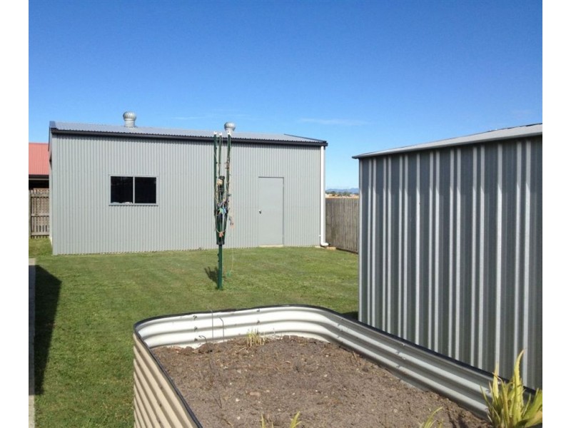12 Culloden Place, Beaconsfield QLD 4740