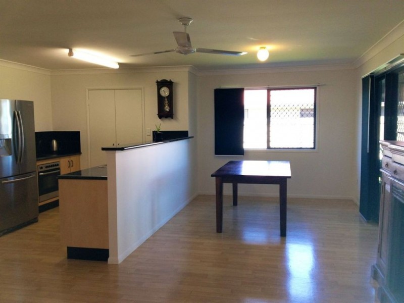 12 Culloden Place, Beaconsfield QLD 4740