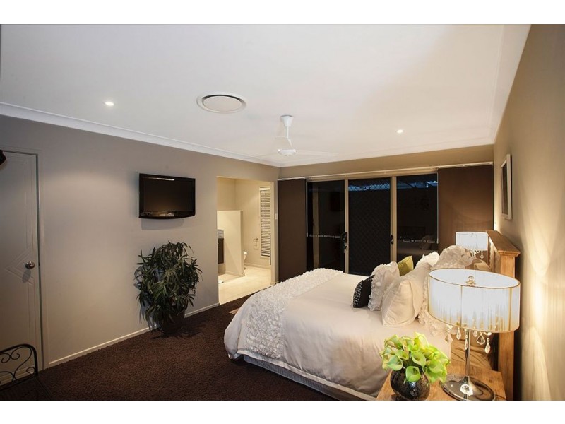 16 Argos Street, Ooralea QLD 4740