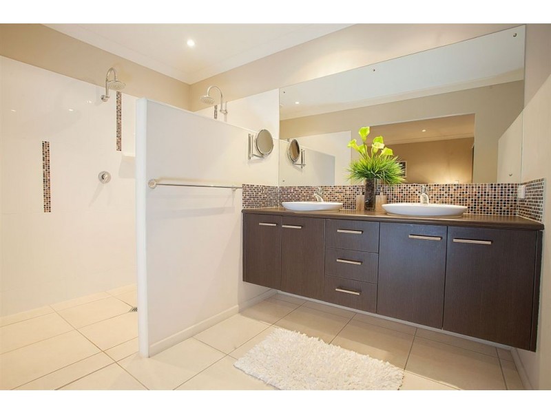 16 Argos Street, Ooralea QLD 4740