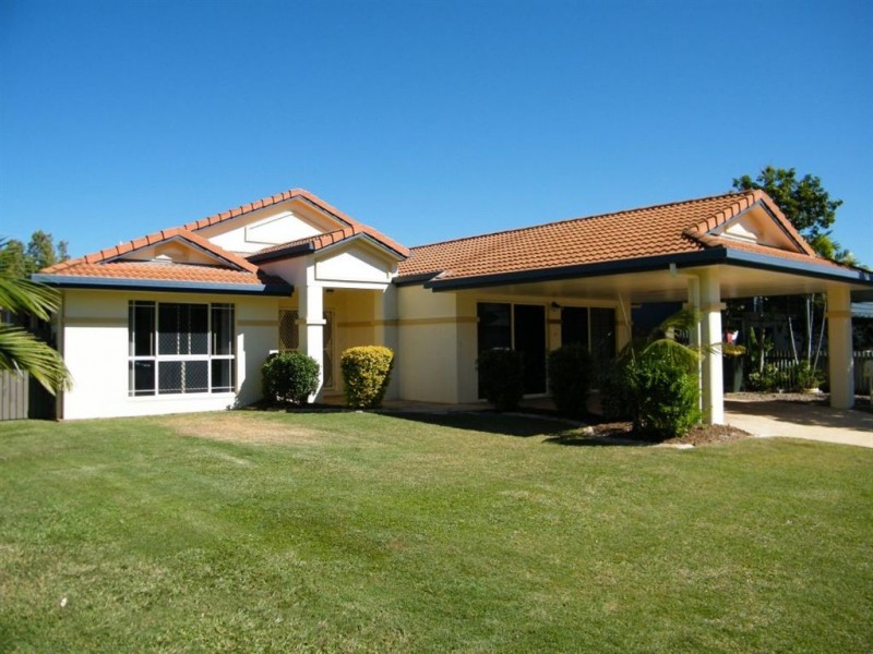 19 Prudhoe Street, East Mackay QLD 4740