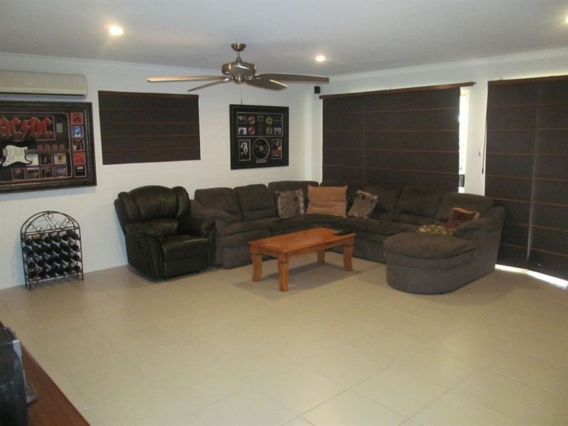 19 Prudhoe Street, East Mackay QLD 4740