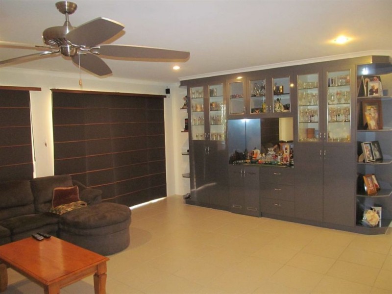 19 Prudhoe Street, East Mackay QLD 4740