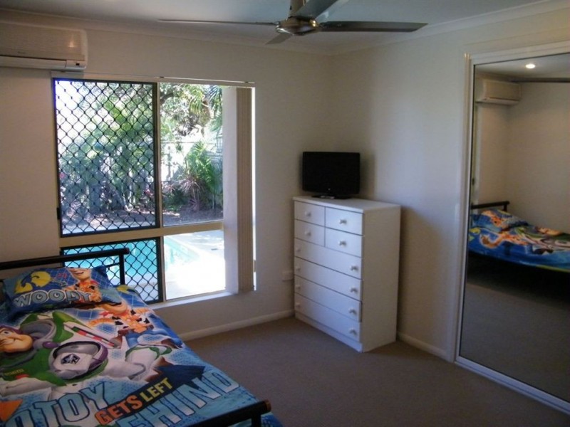 19 Prudhoe Street, East Mackay QLD 4740