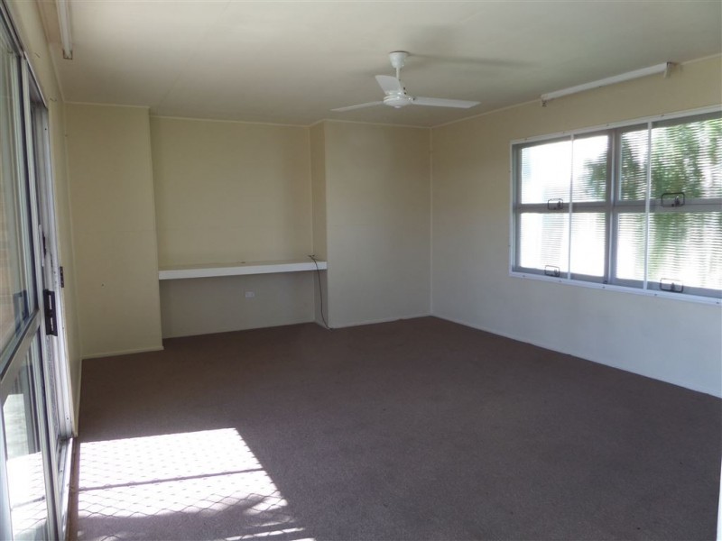 30a Brisbane St, South Mackay QLD 4740