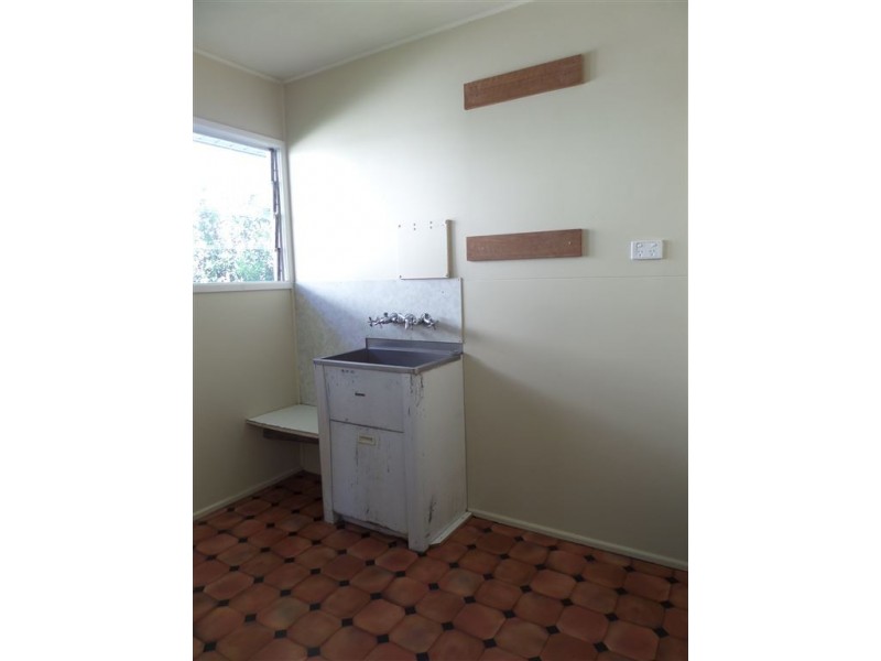 30a Brisbane St, South Mackay QLD 4740