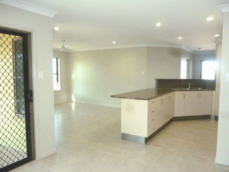 31 Kerrisdale Crescent, Beaconsfield QLD 4740