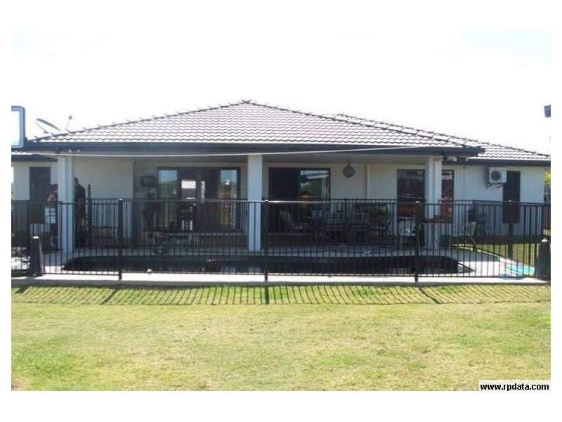 52 Patricia Drive, Andergrove QLD 4740
