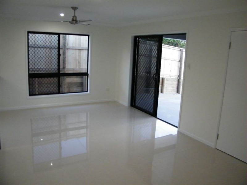 6 Bensara Court, Beaconsfield QLD 4740