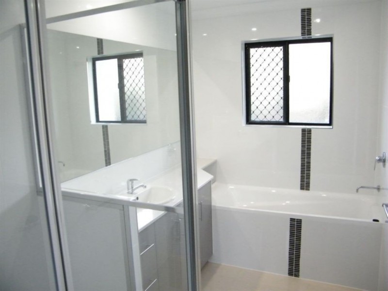 6 Bensara Court, Beaconsfield QLD 4740