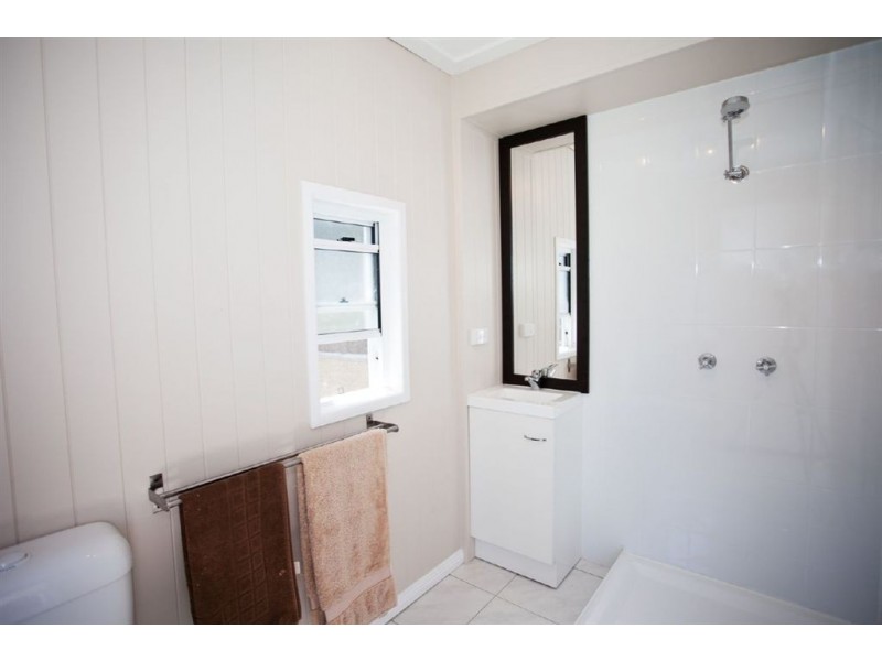 203 Bedford Road, Andergrove QLD 4740